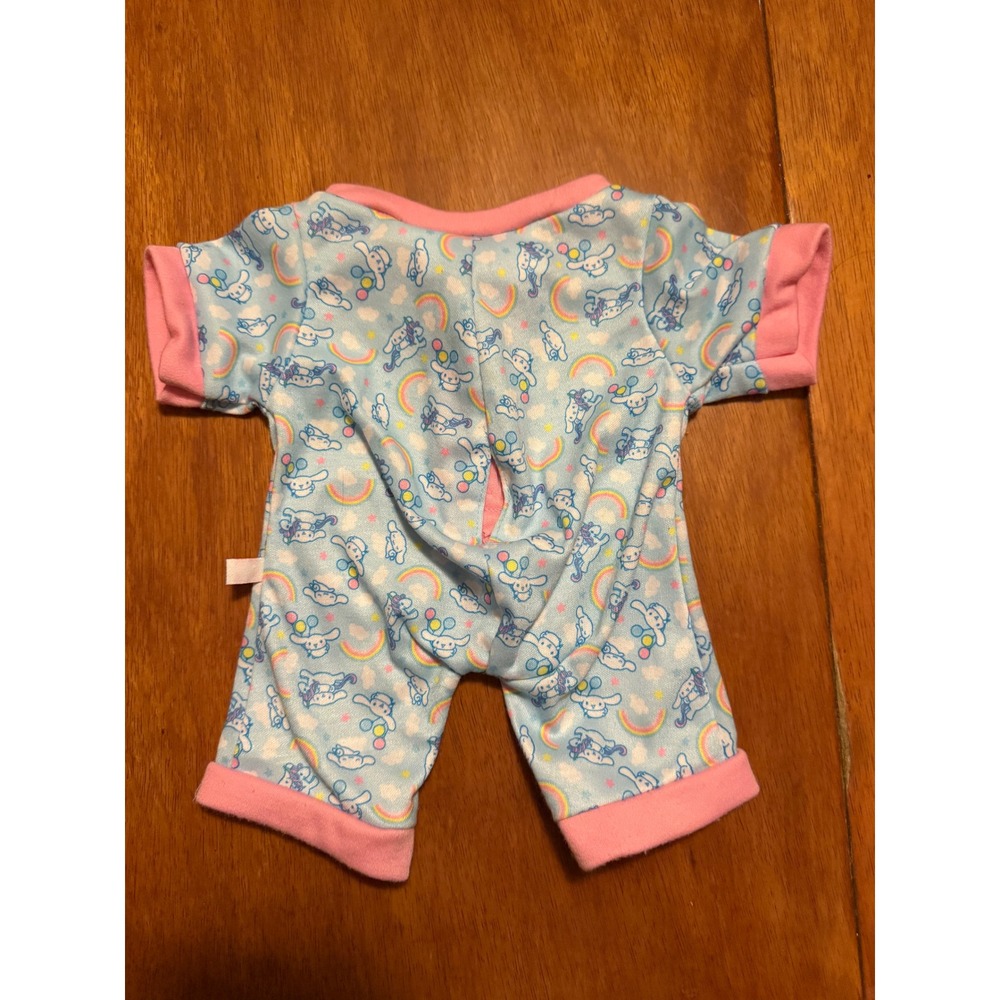 Build-A-Bear Hello Kitty Cinnamoroll Sleeper Blue Pink Rainbow Sanrio Pajamas - Picture 2 of 3